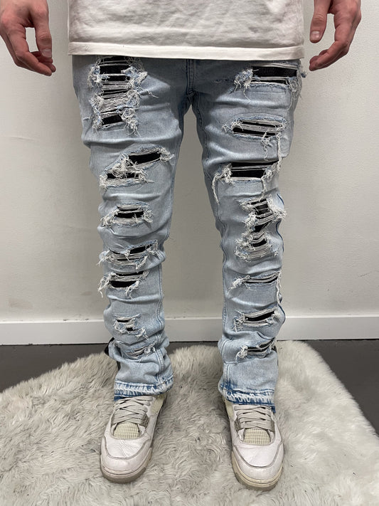 ugcbk distressed jeans flared