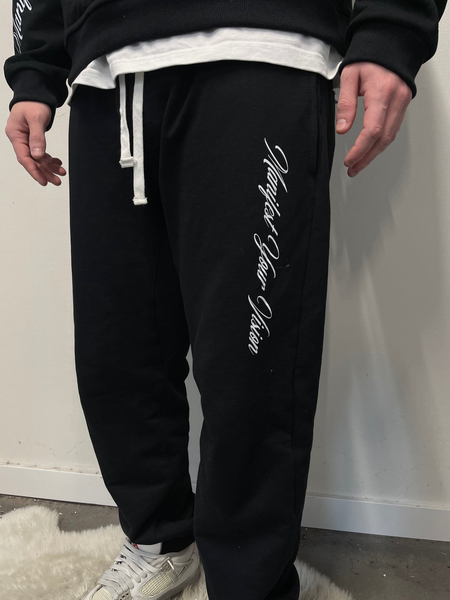 Spodnie dresowe manifest your vision UNISEX